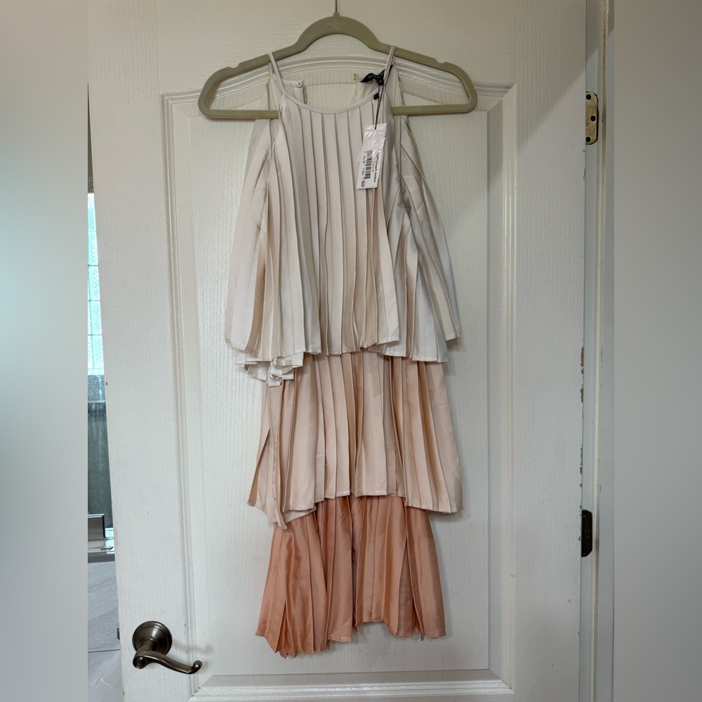 NWT Elegant Pleated Dress in Cream and Tan
